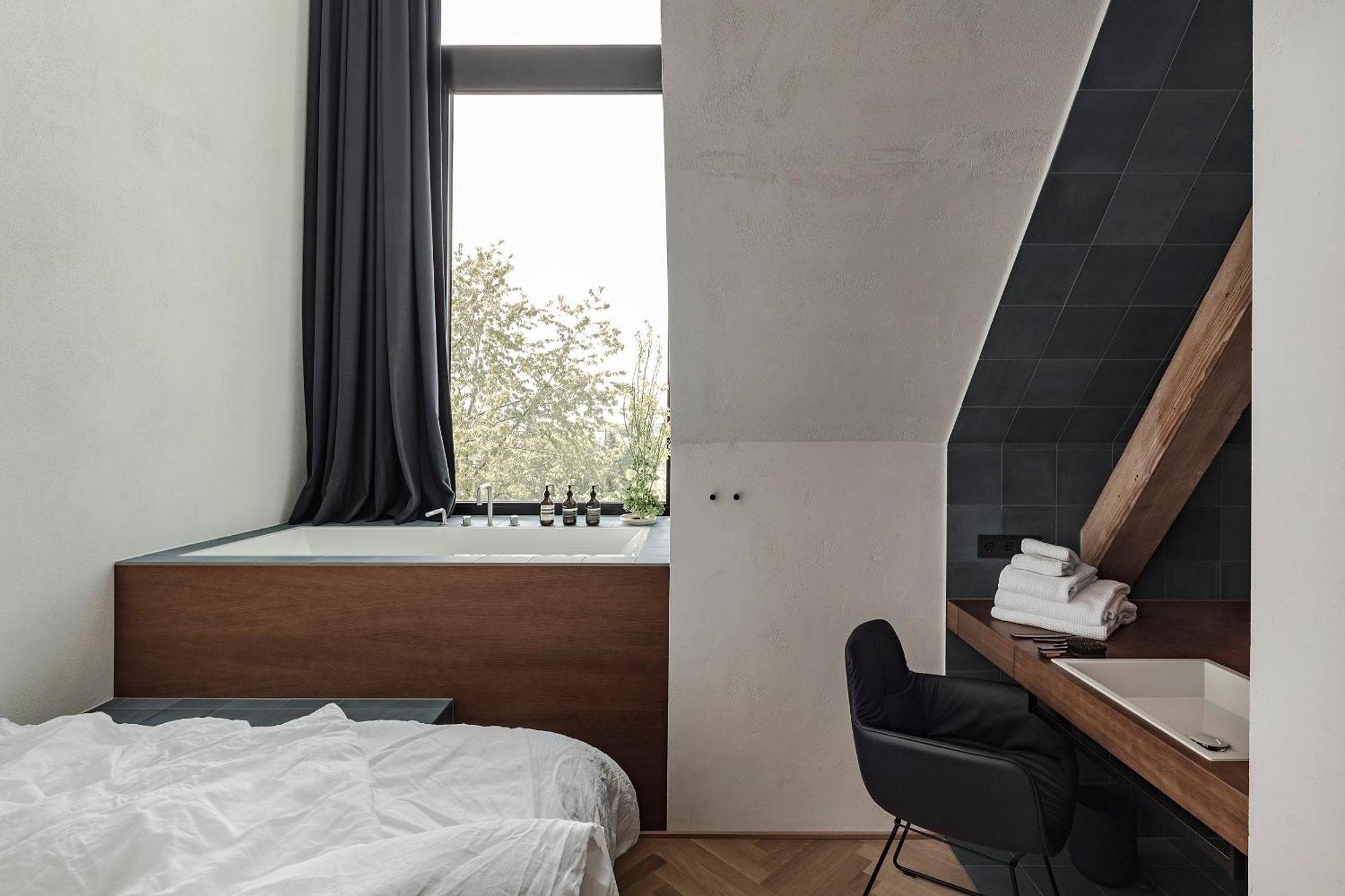 Lukas Kapeller Hotel Und Restaurant Steyr Buitenkant foto